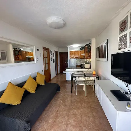 Mara With Beautyful Oceanview